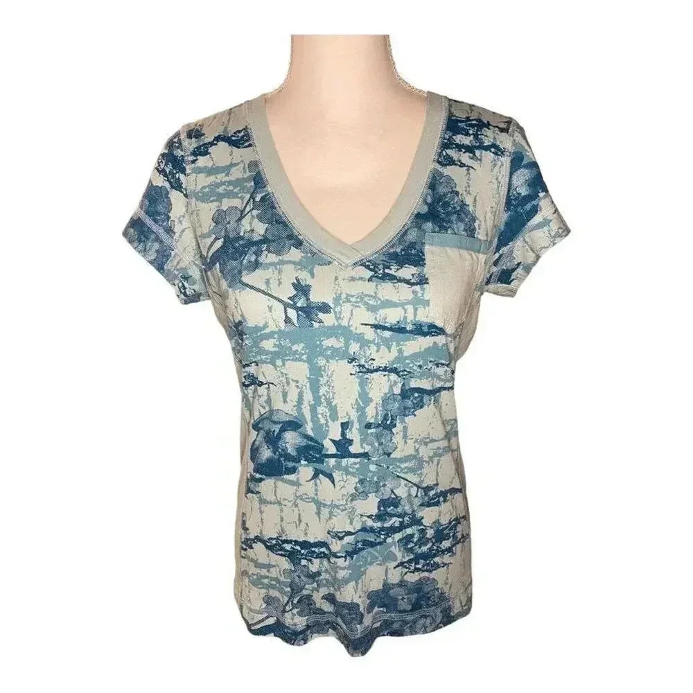 UNDER ARMOUR Women’s Small Blue Camo V-Neck Short‎ Sleeve Pocket Performance Tee